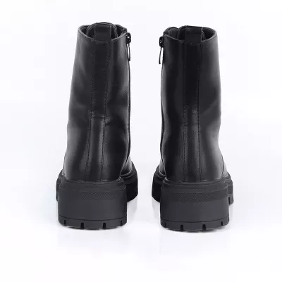 Bottines Décorées Avec des Perles