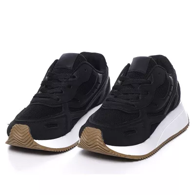 Baskets Noires à Semelle Épaisse